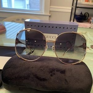 NWOT Gucci Sunglasses